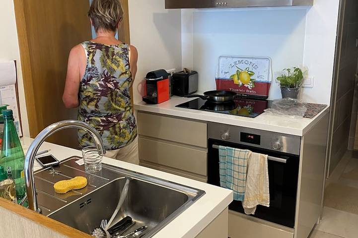 Apartamento entero, Renovated apartment, sea view, S-W orientation, terrace, near Monaco, Mala beach in Cap-d'Ail, Costa mediterránea (Francia)
