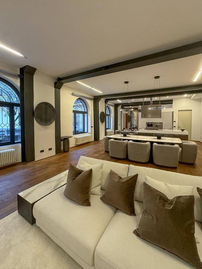 Ferienwohnung für 4 Personen, mit Whirlpool und Garten in Varese - 4