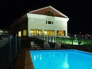 Hotel für 2 Personen, mit Garten und Pool - 1