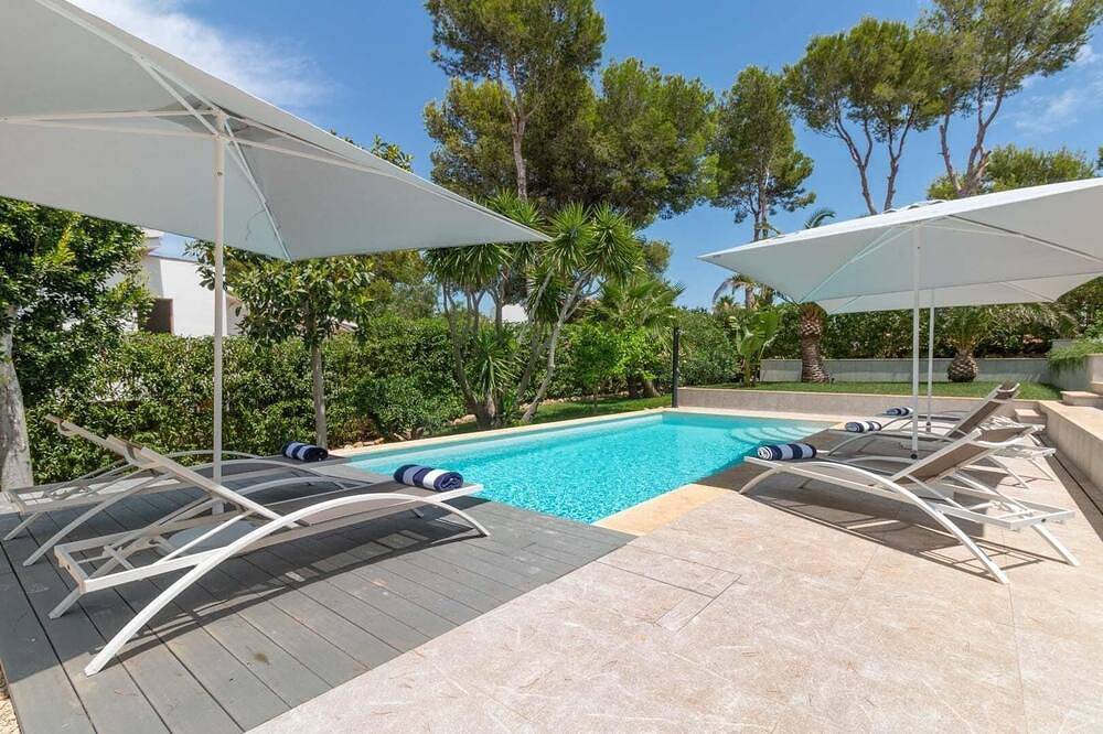 Modern family villa in Nova Santa Ponsa in Santa Ponsa, Calvià