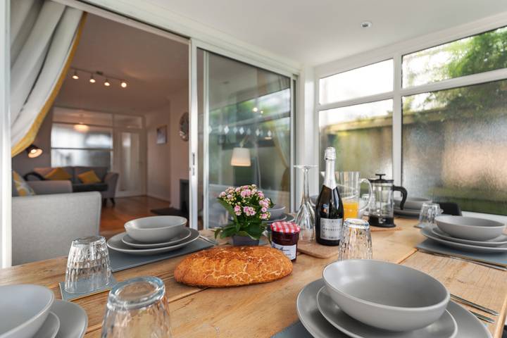 Ty Gwyn - Parking, Dog Friendly in Saundersfoot, Pembrokeshire