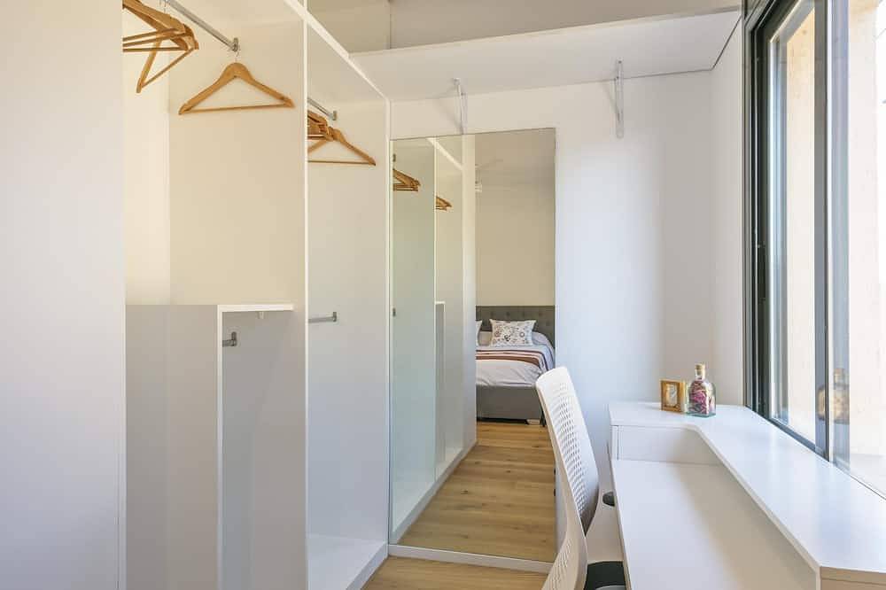 Preciosa casa en el Maresme con jardín in Urbanizacion Montcabrer, Cabrils