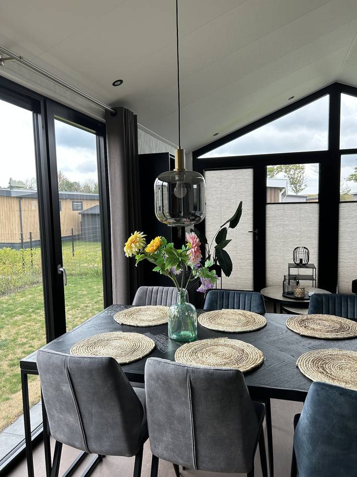 Ferienanlage für 4 Personen, mit Pool und Garten sowie Sauna und Kinderpool in Zeeland - 2