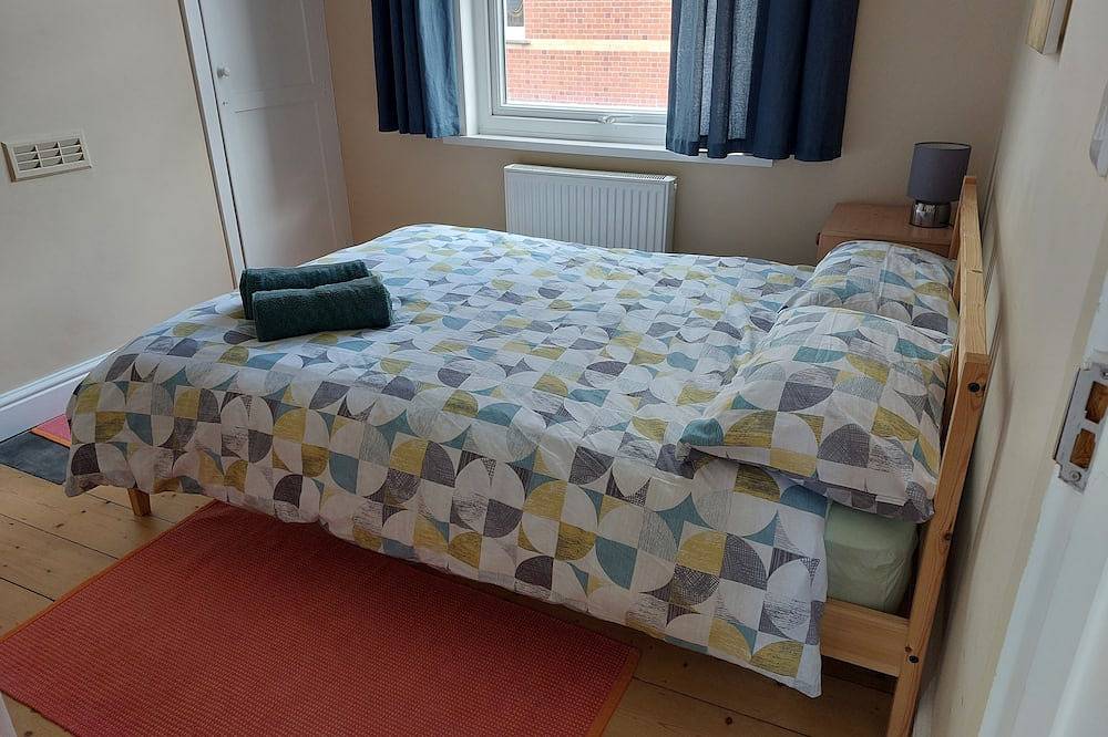 Spacious house in Aberystwyth short walk to beach in Aberystwyth, Cardigan Bay