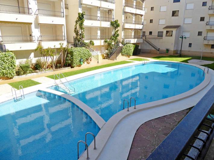 Ferienwohnung für 4 Personen, mit Terrasse und Pool sowie Garten in Alcossebre - 3