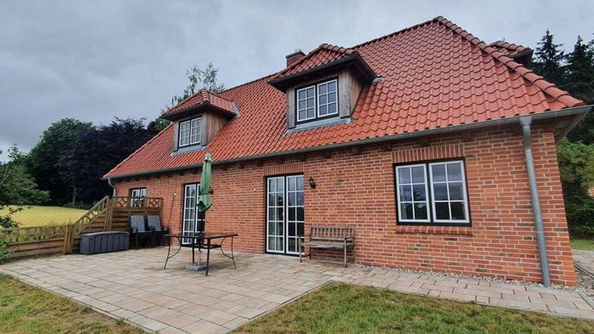 Ferienhaus für 6 Personen, mit Garten und Sauna in Kreis Segeberg - 2