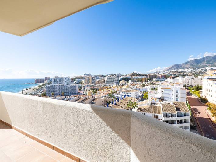 Ferienwohnung für 4 Personen, mit Pool und Garten sowie Meerblick und Kinderpool in Benalmádena - 3