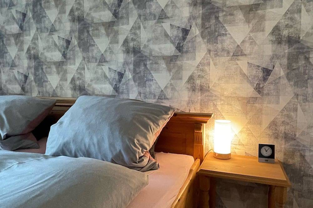 Ganze Wohnung, Apartment in an ideal location between the Corvey World Heritage Site and the old town of Höxter in Höxter, Kreis Höxter