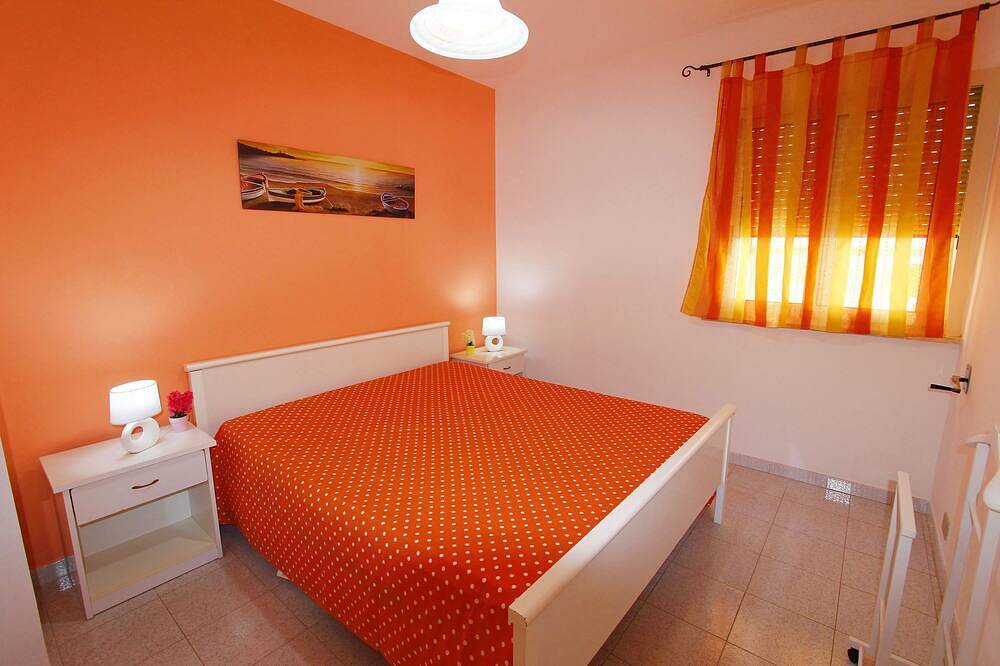 Beachfront apartment in Marina di Pescoluse, Pescoluse