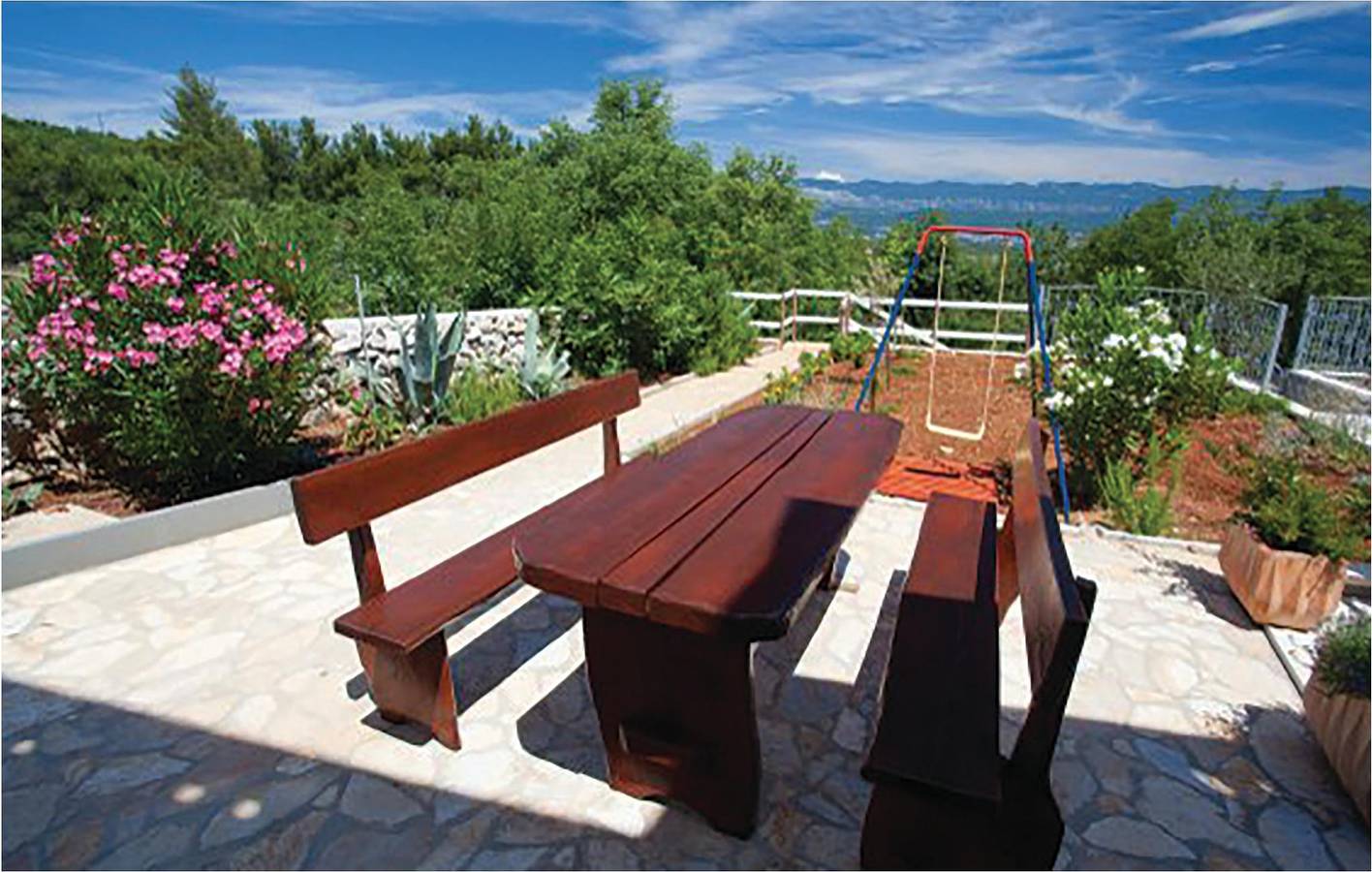 Ganze Ferienwohnung, Ferienwohnung für 4 Personen mit Terrasse in Cizici, Krk