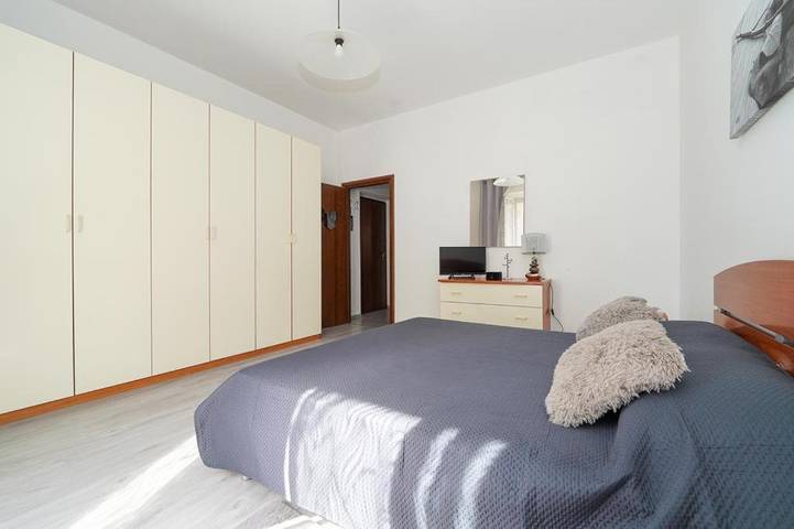 Gîte pour 4 personnes, avec balcon à Novare - 2
