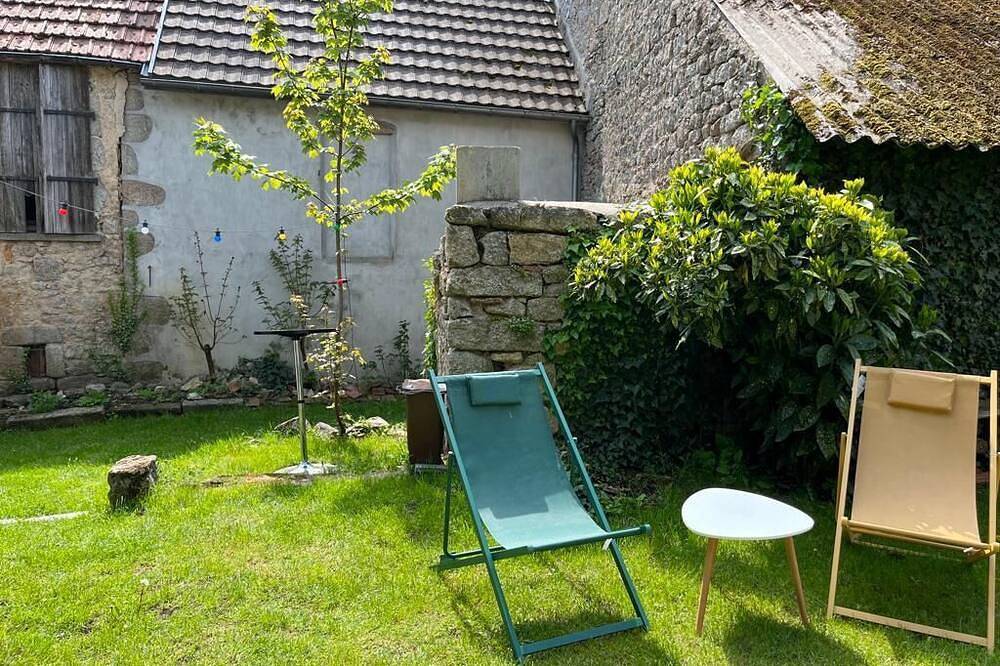 Chambres au Cœur de Ville in Lormes, Parque natural de Morvan