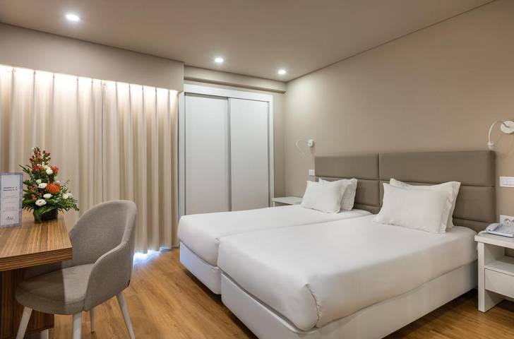 Hôtel pour 2 personnes, avec terrasse et piscine à Caldas da Rainha - 4