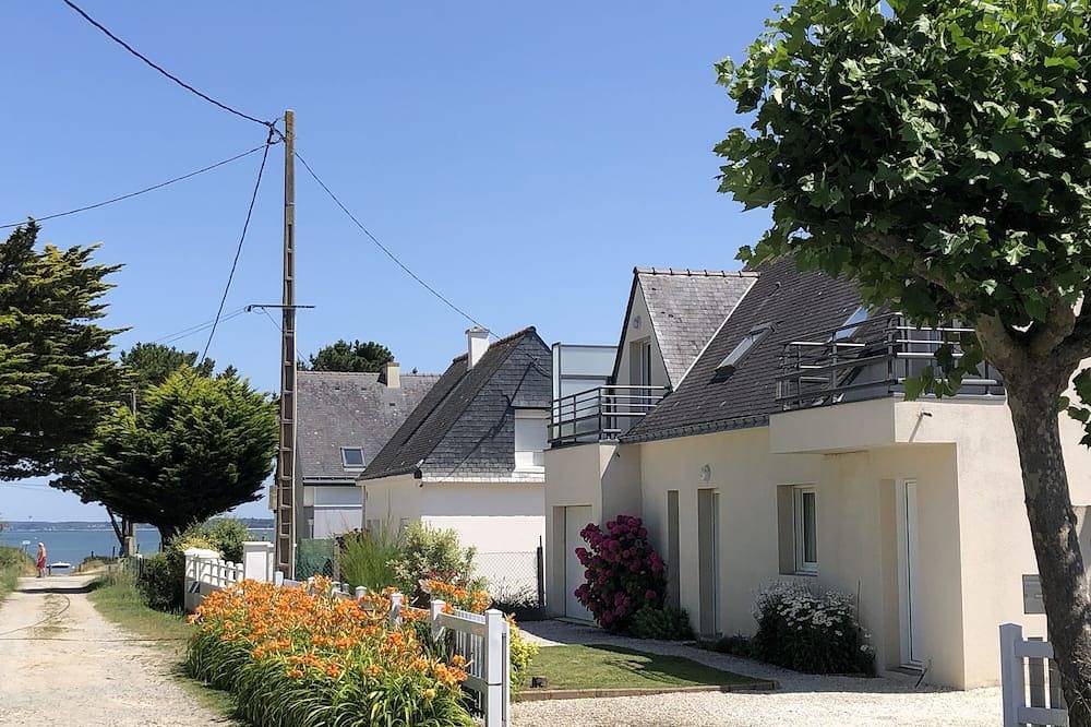 Maison avec jardin, 40m plage, pour 8 à 10 pers in Damgan, Côte des Mégalithes