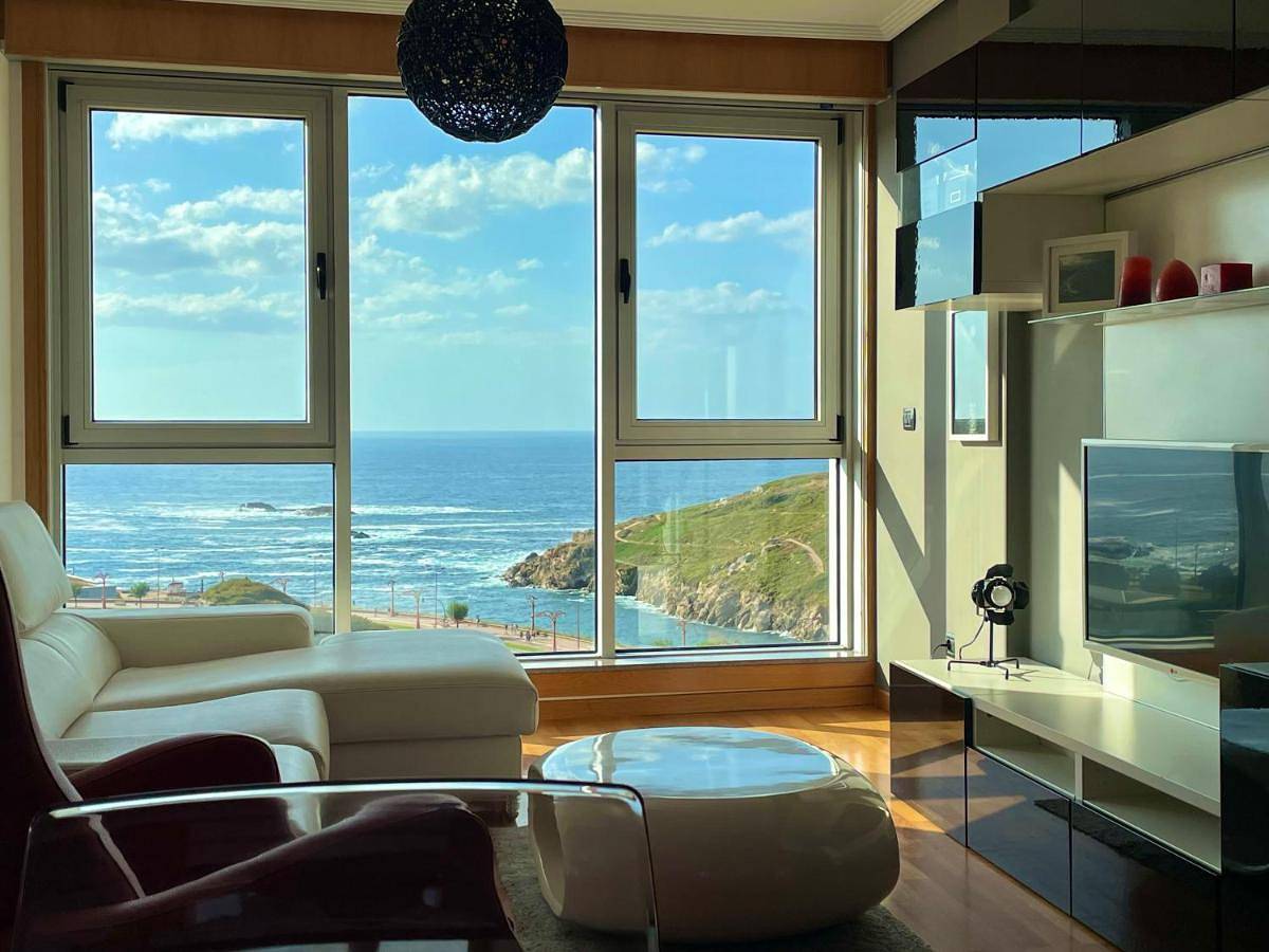 Appartement entier, Parking, vistas al mar y tres habitaciones in La Corogne, Costa de Galicia