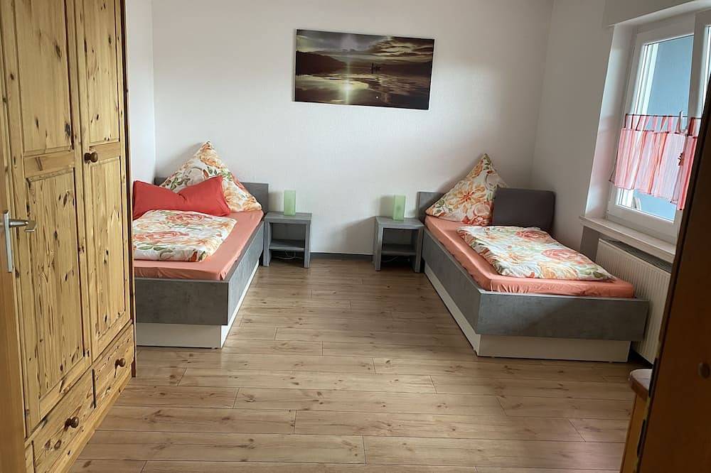 Ganze Wohnung, Ferienwohnung , Nähe Laacher See, Maria Laach, Brohltal in Laacher See, Wassenach