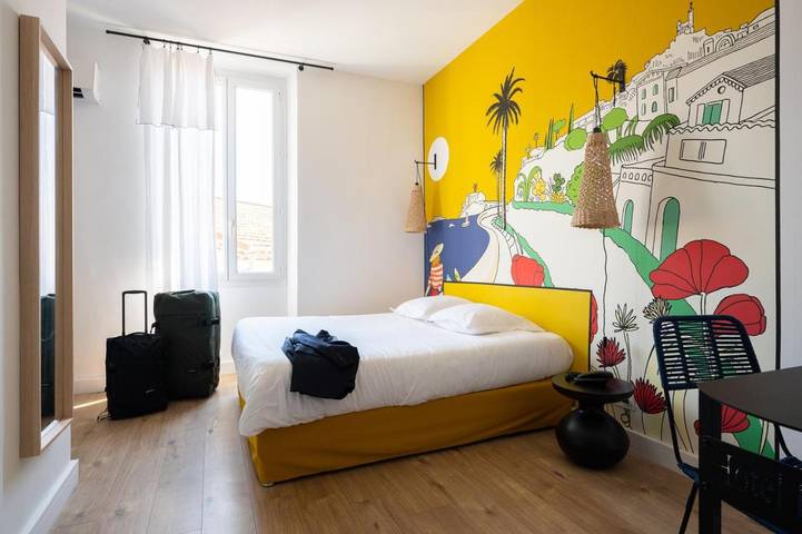 Hôtel pour 2 personnes, avec terrasse et vue, animaux acceptés dans Ile De Bendor - 3