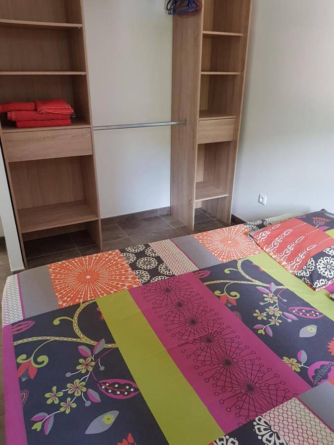 Gîte pour 3 personnes, avec jardin et vue à Les Anses-d'Arlet - 4