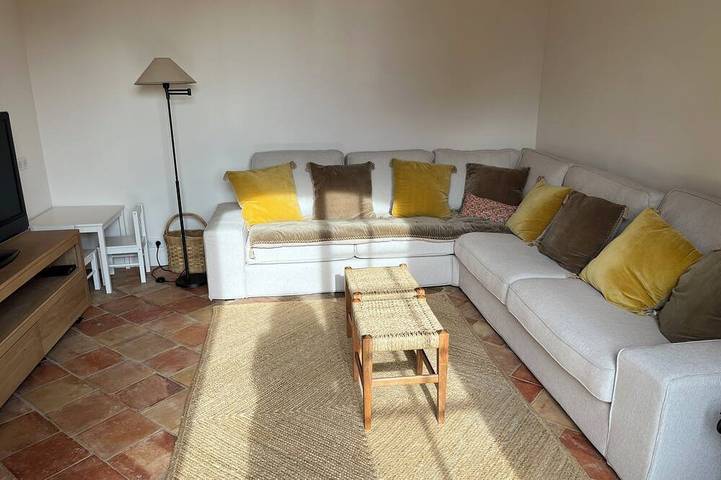 Maison de campagne pour 12 personnes, avec jardin et piscine à Aureille - 2