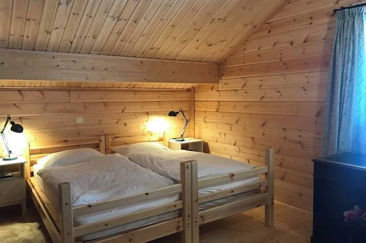 Gîte pour 6 personnes, avec piscine, animaux acceptés dans Zinal - 2