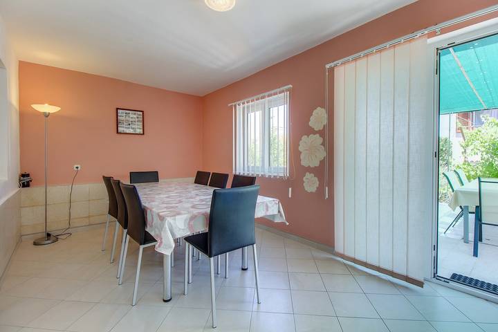 Ferienhaus für 6 Personen, mit Balkon/Terrasse, mit Haustier in Mali Lošinj