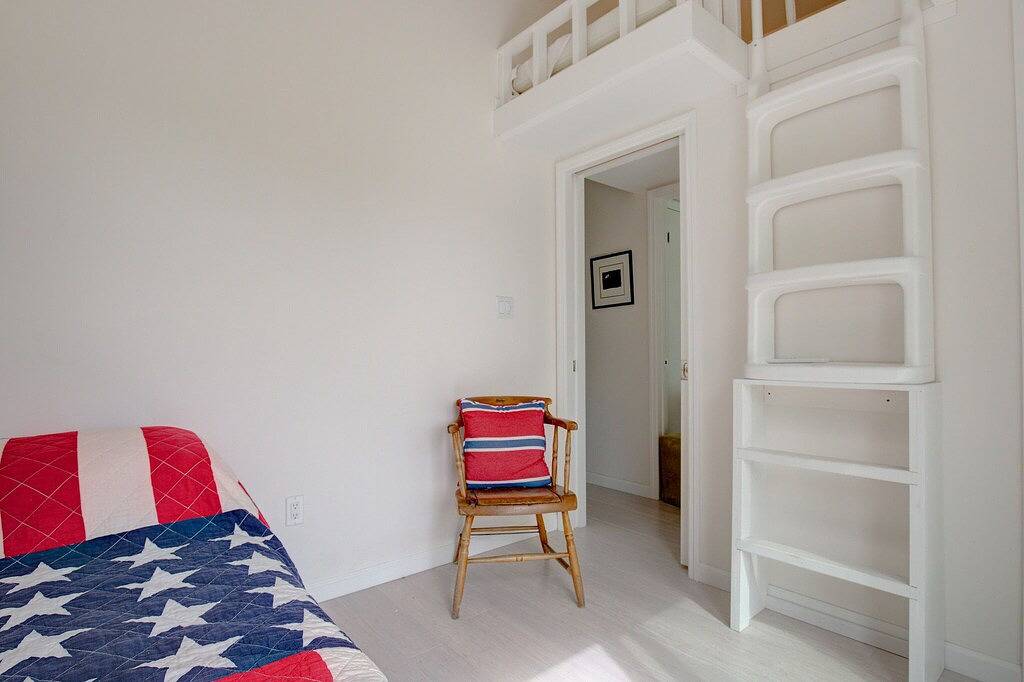 Vacation House for 8 Guests in Westhampton Beach, North Fork