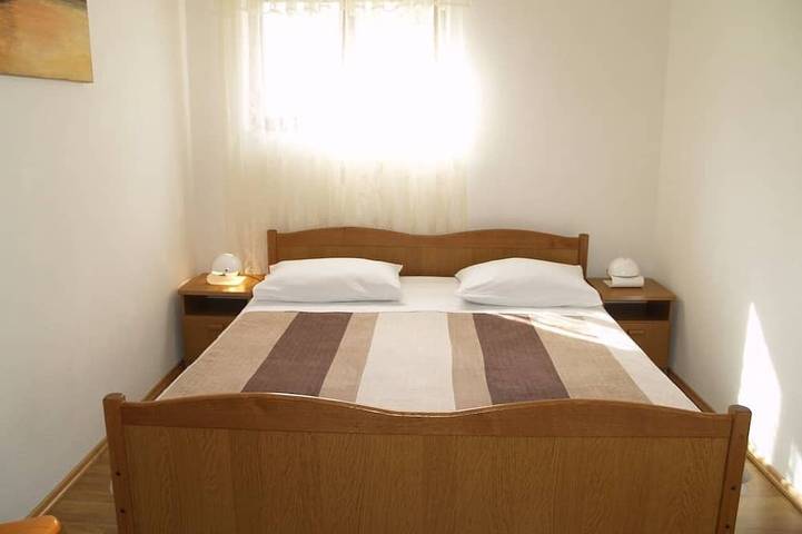 Appartement entier, Appartement d'une chambre avec la terrasse et la vue sur le mer Preko, Ugljan in Preko, Île d'Ugljan