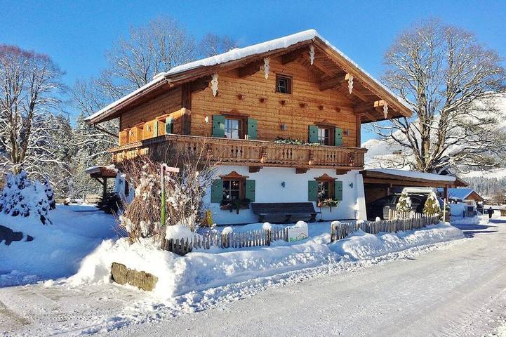 Chalet für 10 Personen, mit Balkon in Wilder Kaiser