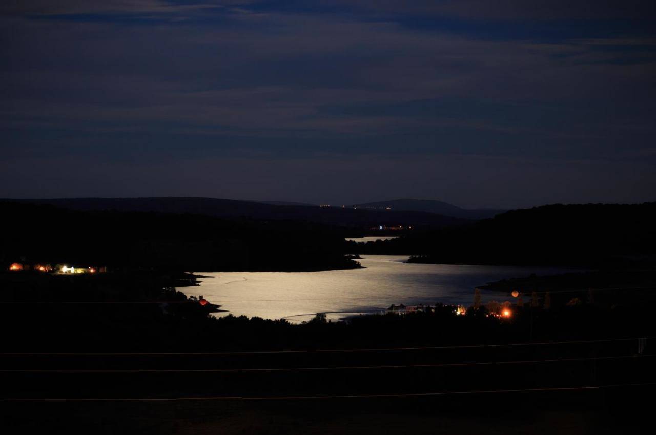 Monte do Azibo Glamping in Podence, Podence e Santa Combinha