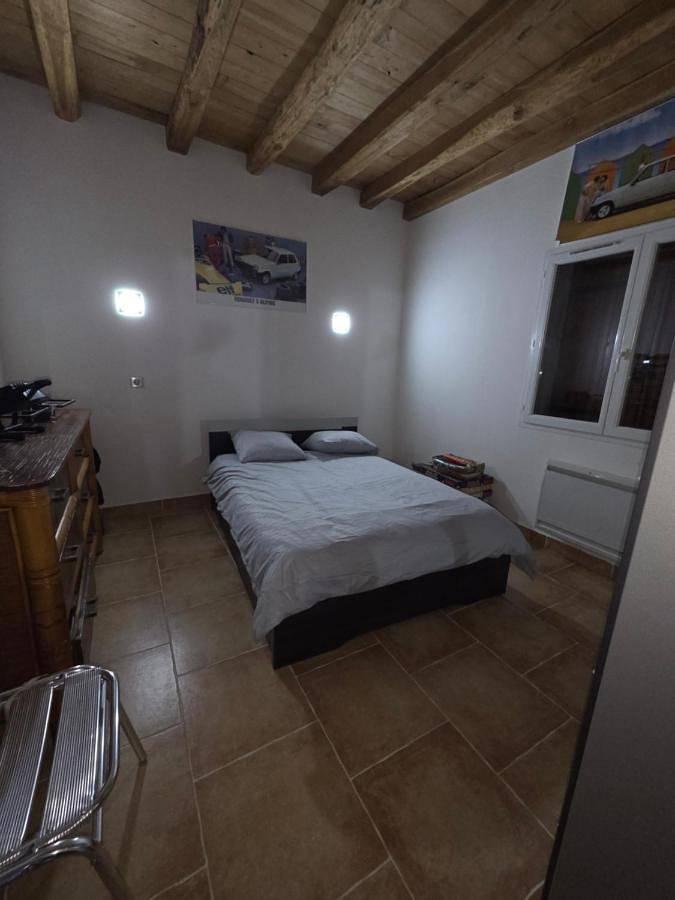 Location de vacances pour 8 personnes, avec jardin à Le Bleymard - 4