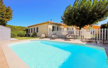 Gîte pour 6 personnes, avec jardin ainsi que piscine et terrasse à Montélimar