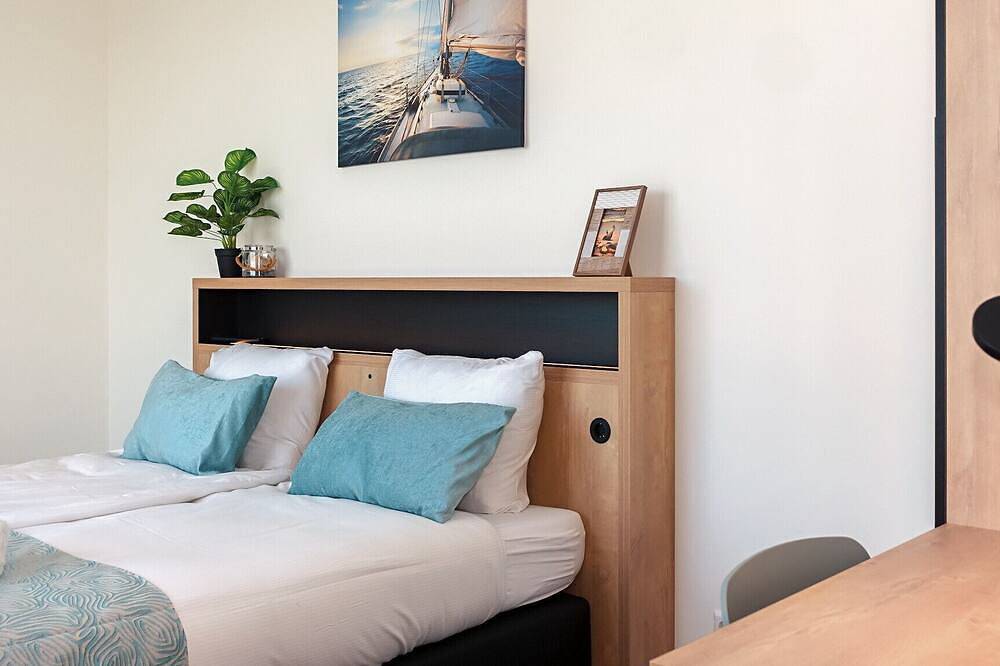 Entire apartment, Modern apartment with 2 bedrooms and 2 bathrooms in Breskens, Zeeland Coast