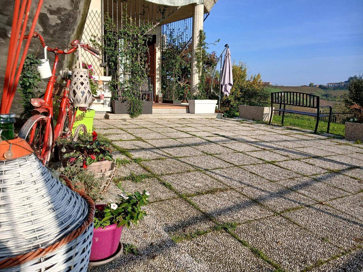 Maison Younesco - Villa indipendente exclusive in Castagnole delle Lanze (dorf), Castagnole delle Lanze