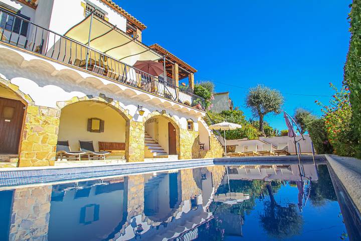 Finca für 10 Personen, mit Terrasse und Garten in Calonge