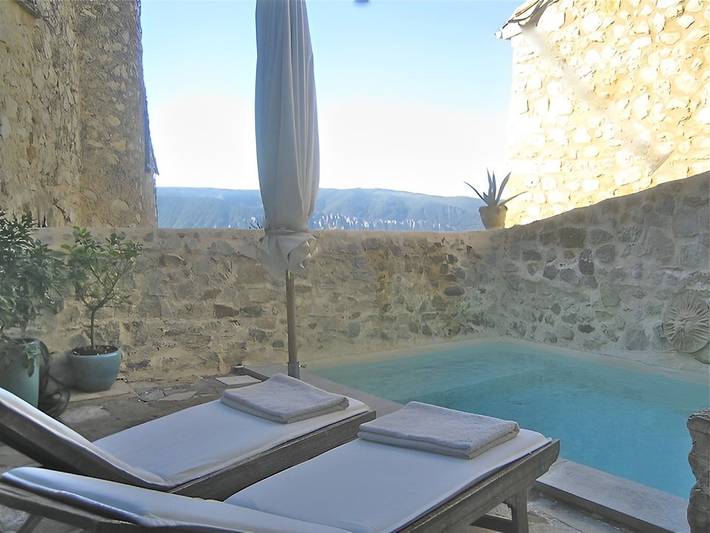 Chambre d’hôte pour 3 personnes, avec jardin et piscine à Montfort
