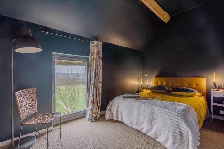 Location de vacances pour 6 personnes, avec jardin dans Villaines-la-Gonais - 3