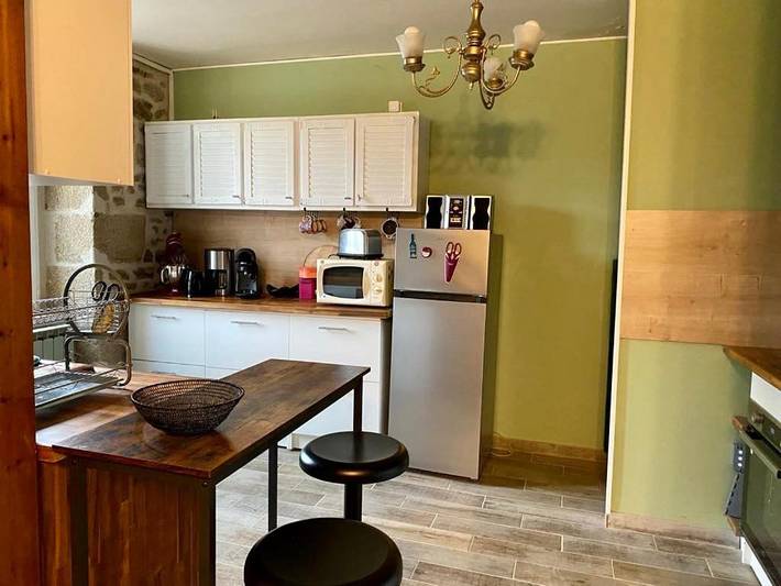 Location de vacances pour 4 personnes, avec vue ainsi que jardin et terrasse à Bourganeuf - 4