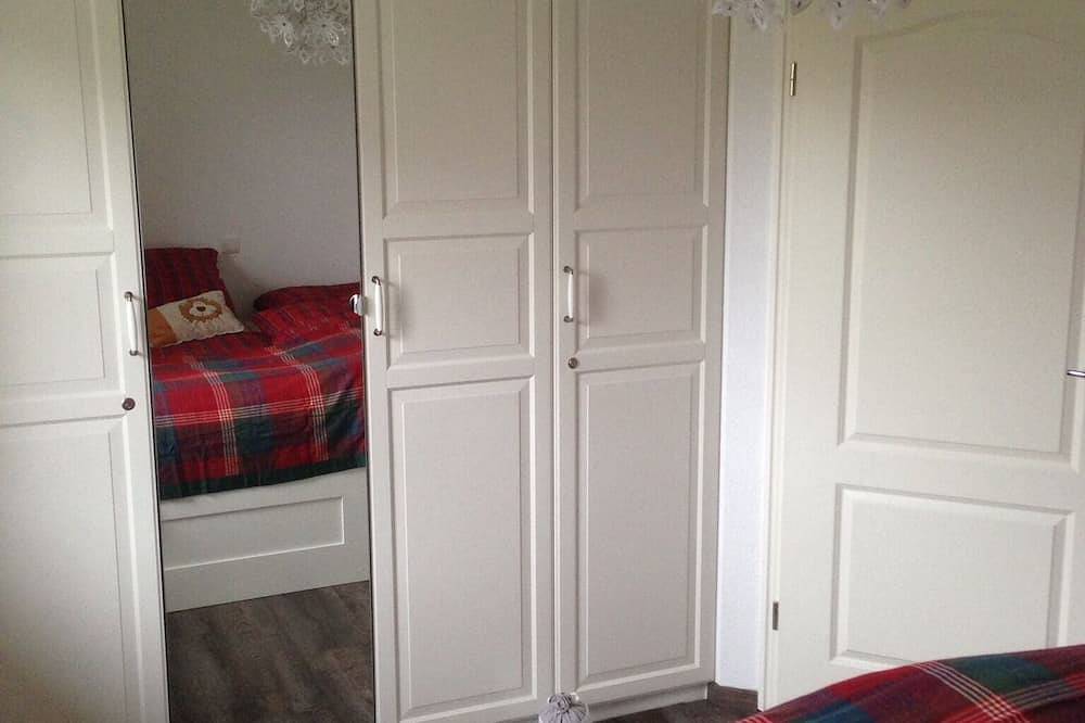 Ganze Wohnung, Sanibel Island - Insel der Glückseligkeit - Reethaus an der Ostsee in Barendorf, Dassow