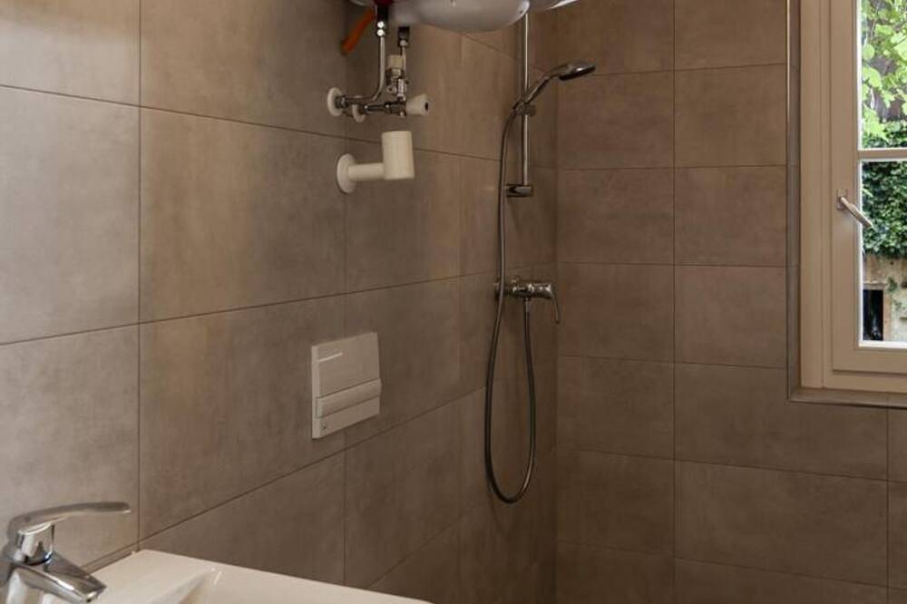 Ganze Wohnung, City Appartement - Appartement/Fewo, Schlaf/Wohnzimmer, Küche, Du/Wc in Südoststeiermark, Bad Radkersburg