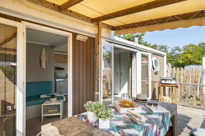 Camping für 4 Personen, mit Terrasse und Pool sowie Garten, kinderfreundlich in Soulac-sur-Mer - 2