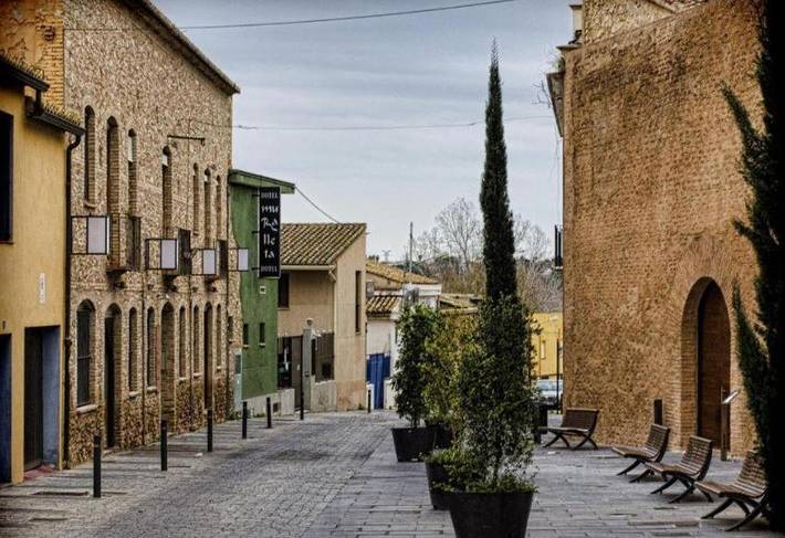 Cama y desayuno para 2 personas, con Vistas en Ribarroja del Turia
