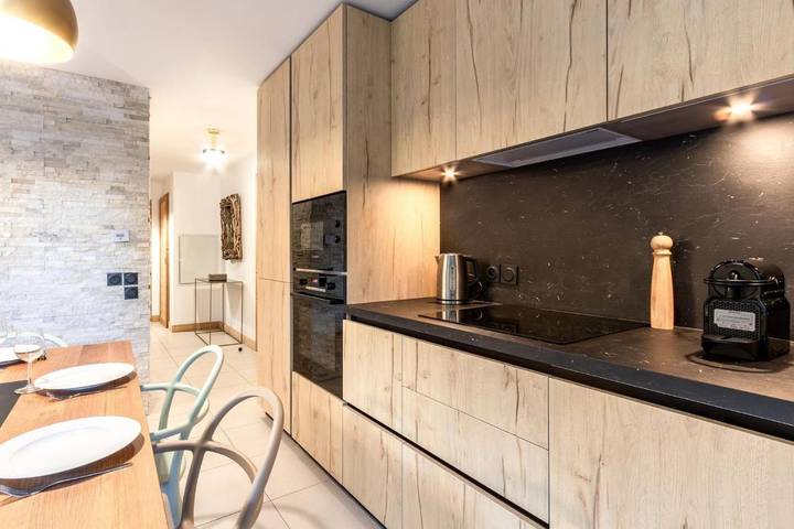 Gîte pour 6 personnes, avec vue et terrasse dans Office De Tourisme Des Houches - 2