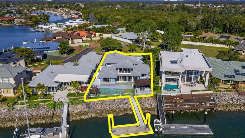 Holiday home for 8 people in Yamba