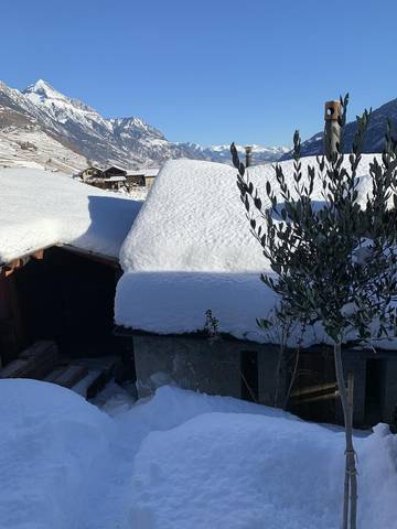 Chalet für 2 Personen, mit Garten im Wallis