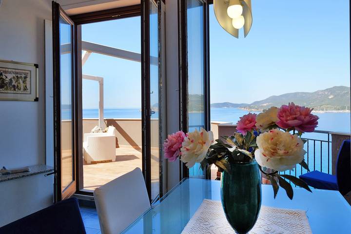 Appartamento intero, Rosy terrazza sul mare by Teuladaapartments in Teulada, Cagliari e Dintorni