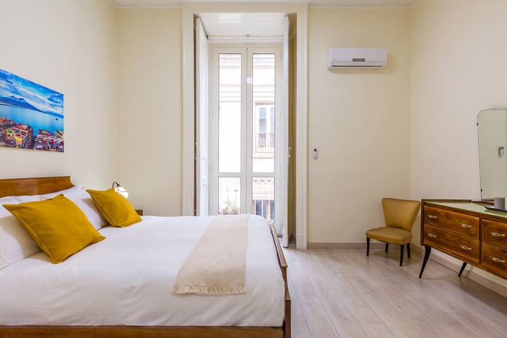 Gîte pour 4 personnes, avec balcon à Naples - 4