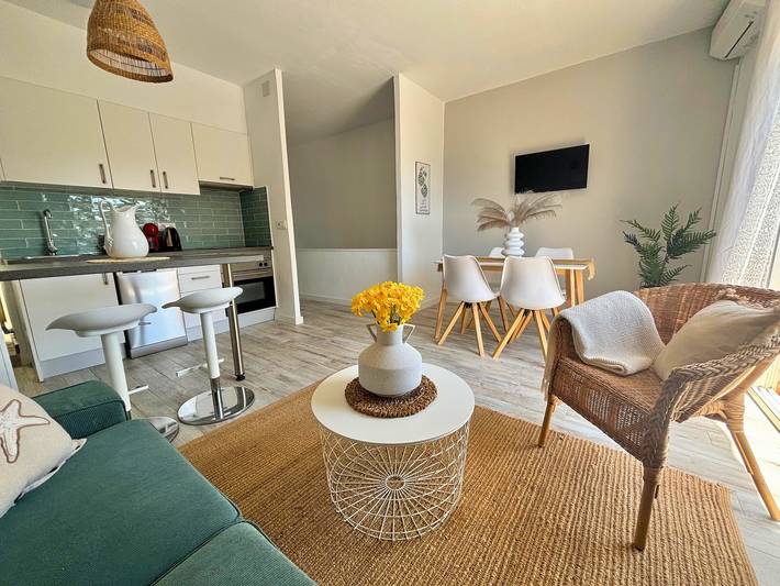 Location de vacances pour 4 personnes, avec Balcon à Cala en Porter