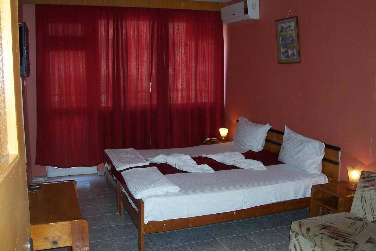 Nelly Guest House in Ravda, Nessebar