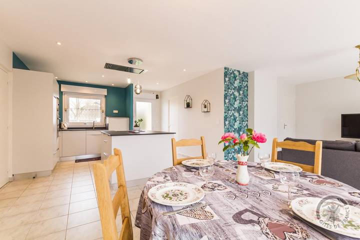 Gîte pour 4 personnes, avec jardin à Saint-Pair-sur-Mer - 2