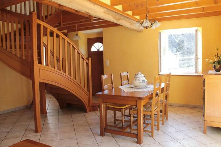 Location de vacances pour 7 personnes à Peyrouse - 2